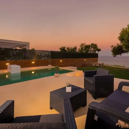 Olive Zen With Private Pool & Sunrise Sea View *